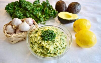Avocado Kale & Artichoke Dip